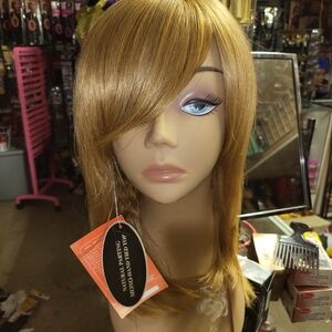 Stylish Wig Colour 30 12inc Nayural Layerd Bob